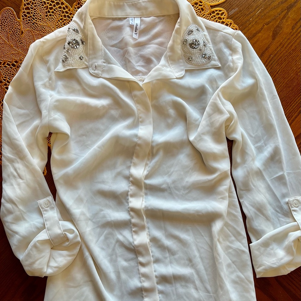 Studio Y Rhinestone Collared Blouse - Size L - Picture 5 of 5